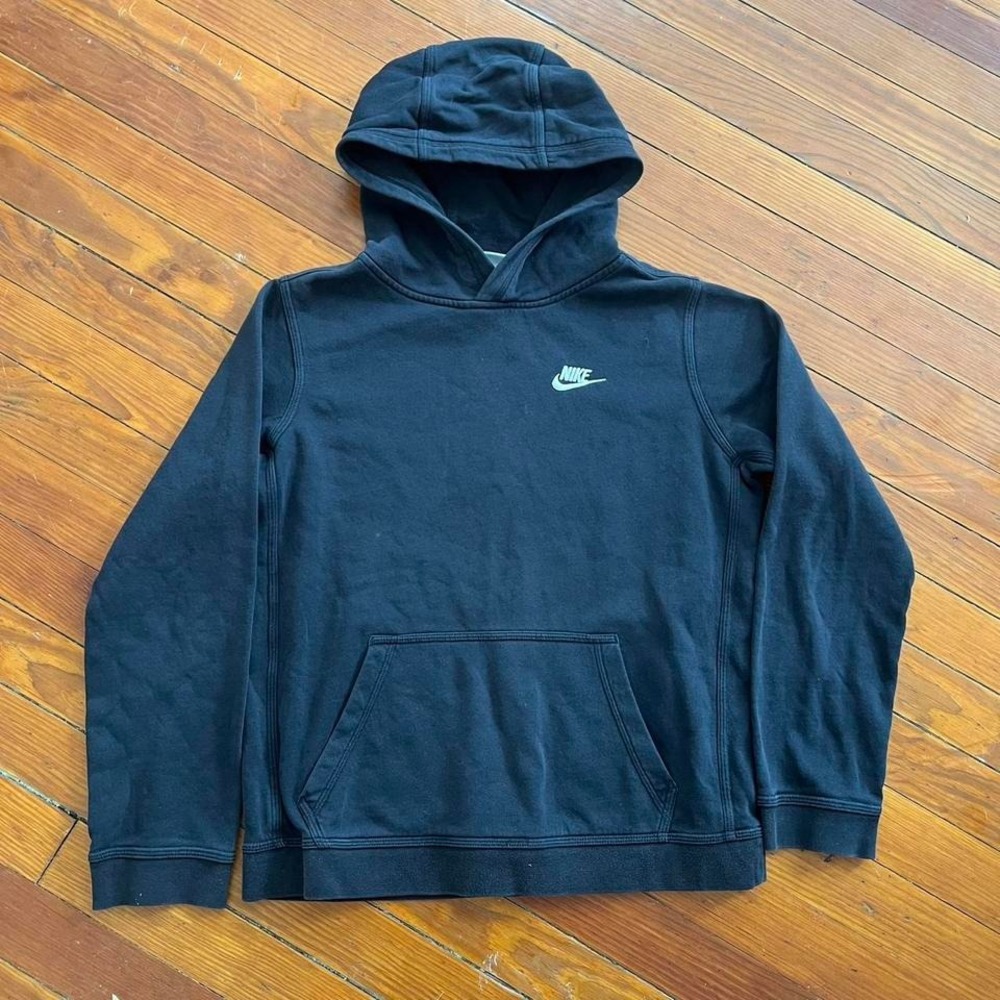 Classic Woman's Arch Logo Nike Hoodie size M